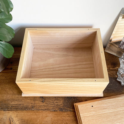 Personalised Scroll Deluxe Solid Oak Adult Cremation Urn For Ashes