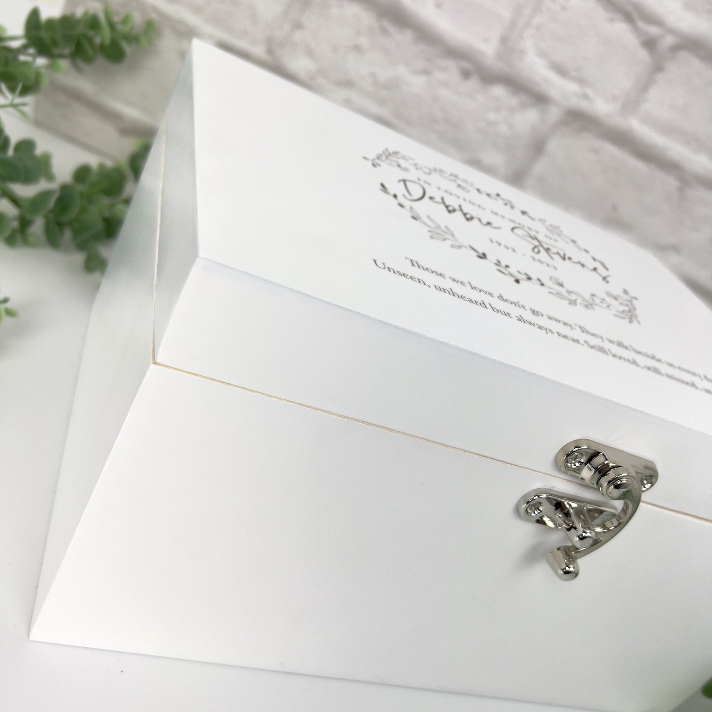 Personalised Wreath White Wooden Engraved Keepsake Memory Box - 3 Sizes