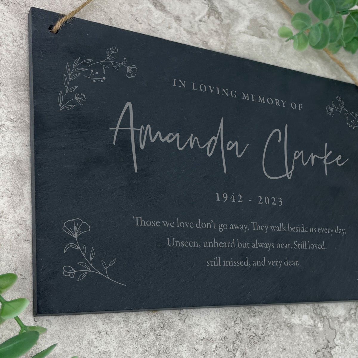 Personalised Wreath Memorial Slate Hanging Plaque 25 x 15cm