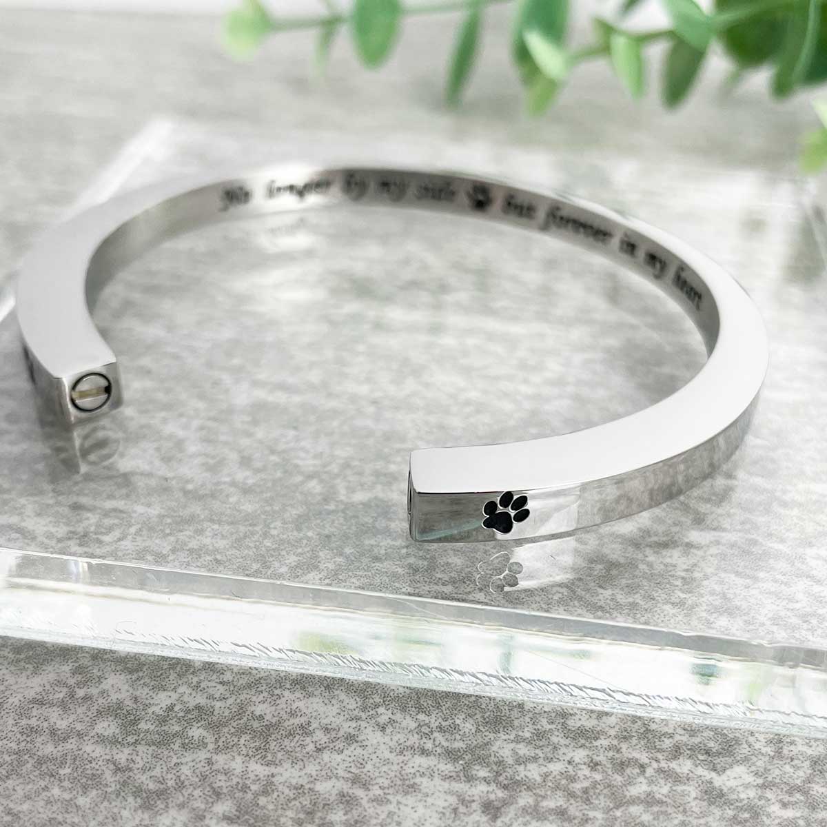 Pet Cremation Ashes Memorial Urn Bangle